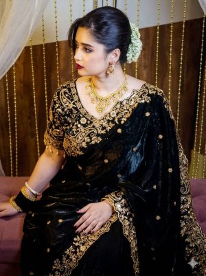 অরজিনাল জিম্মিচু কার্টওয়ার্ক এমব্রয়ডারি ও সিকুয়েন্স পার্টি শাড়ি